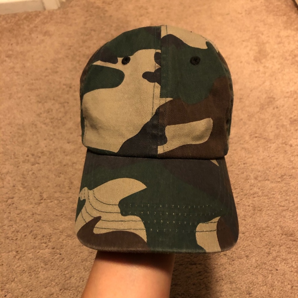 Camp print hat